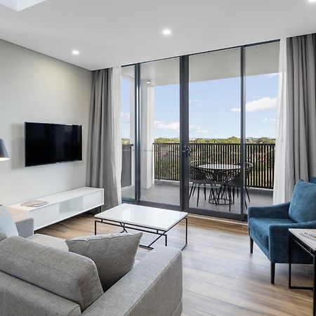 Meriton Suites Coward Street, Mascot Sidney Dış mekan fotoğraf Living room