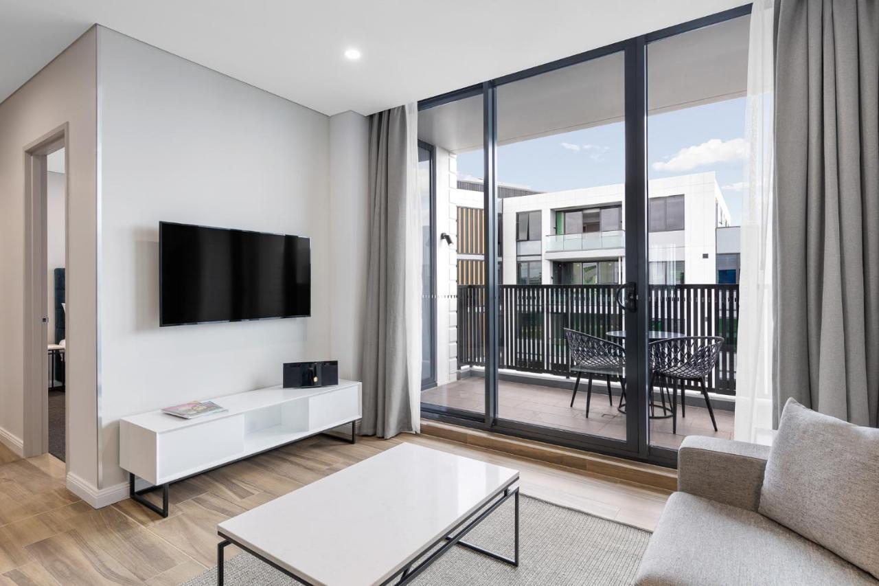 Meriton Suites Coward Street, Mascot Sidney Dış mekan fotoğraf Living room