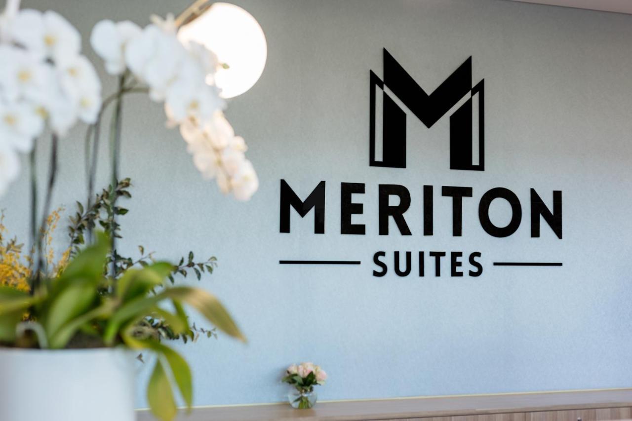 Meriton Suites Coward Street, Mascot Sidney Dış mekan fotoğraf Meriton Suites